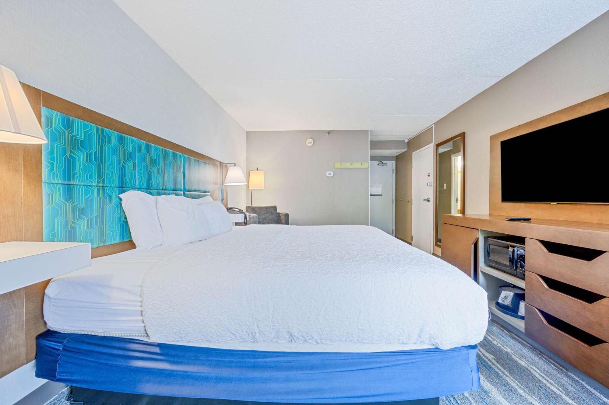 Hampton Inn St. Louis - Westport Мериленд Хайтс Екстериор снимка