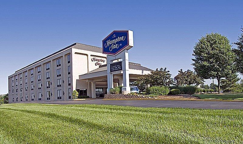 Hampton Inn St. Louis - Westport Мериленд Хайтс Екстериор снимка